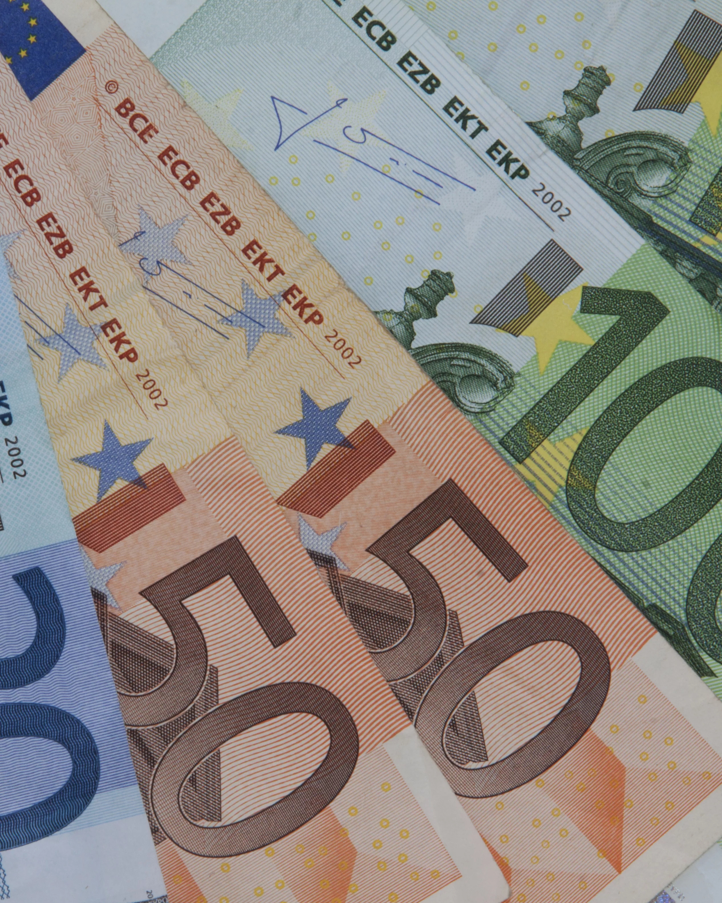 Forgery currencies 1 A